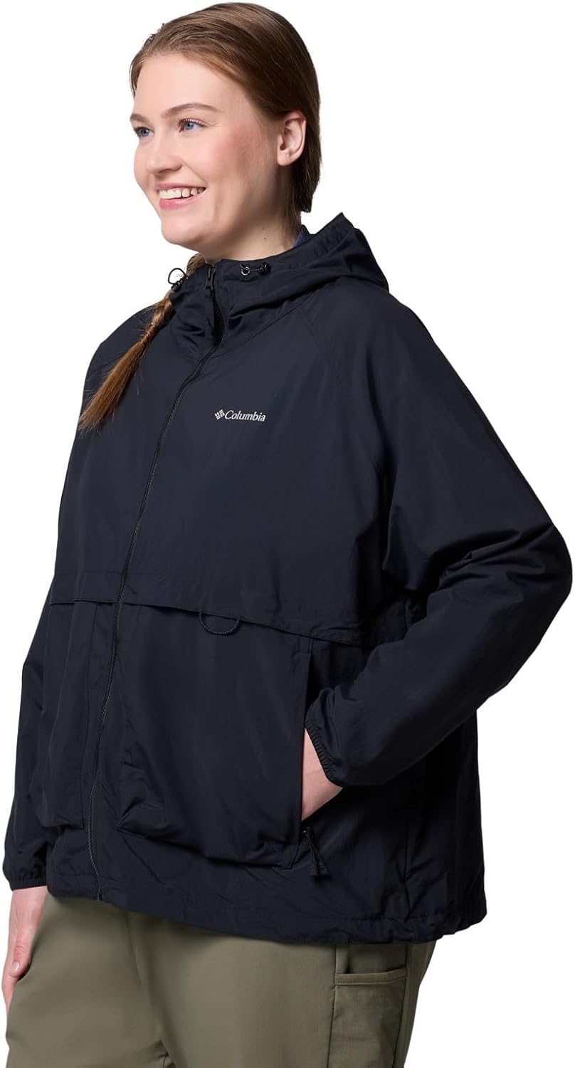 Columbia Spire Valley windbreaker in black, featuring weather-shell windproof fabric for outdoor activities — view 3