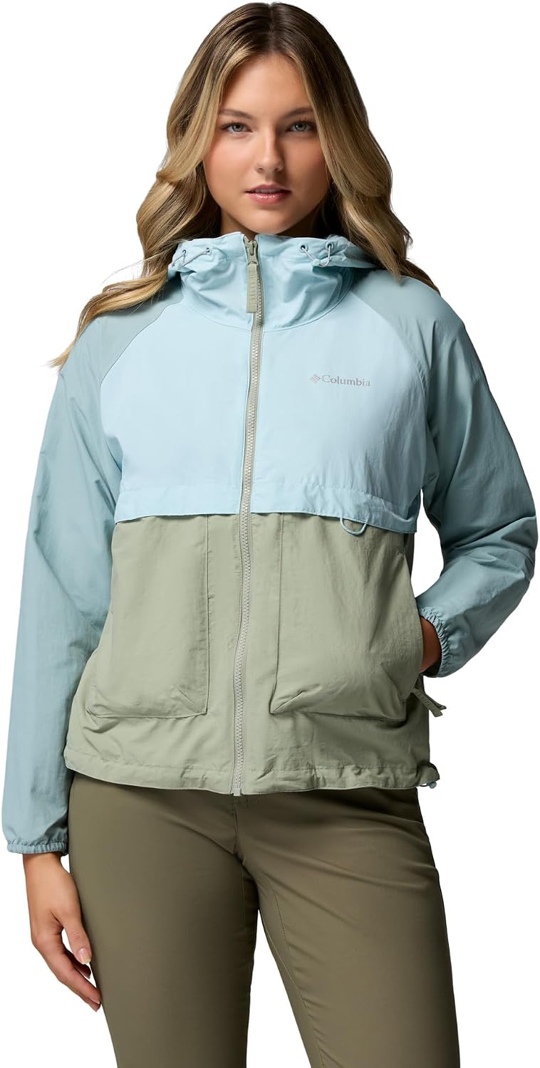 Columbia Spire Valley windbreaker in black, featuring weather-shell windproof fabric for outdoor activities — view 2